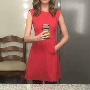 Pink dress with pockets!